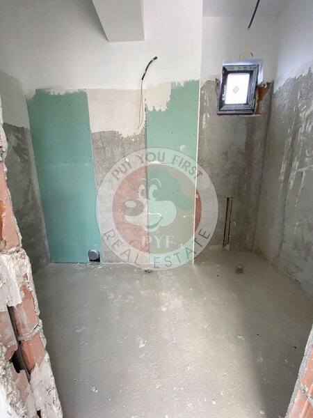 Colosseum Mall | 3 camere | Decomandat | 112 mp | B12005